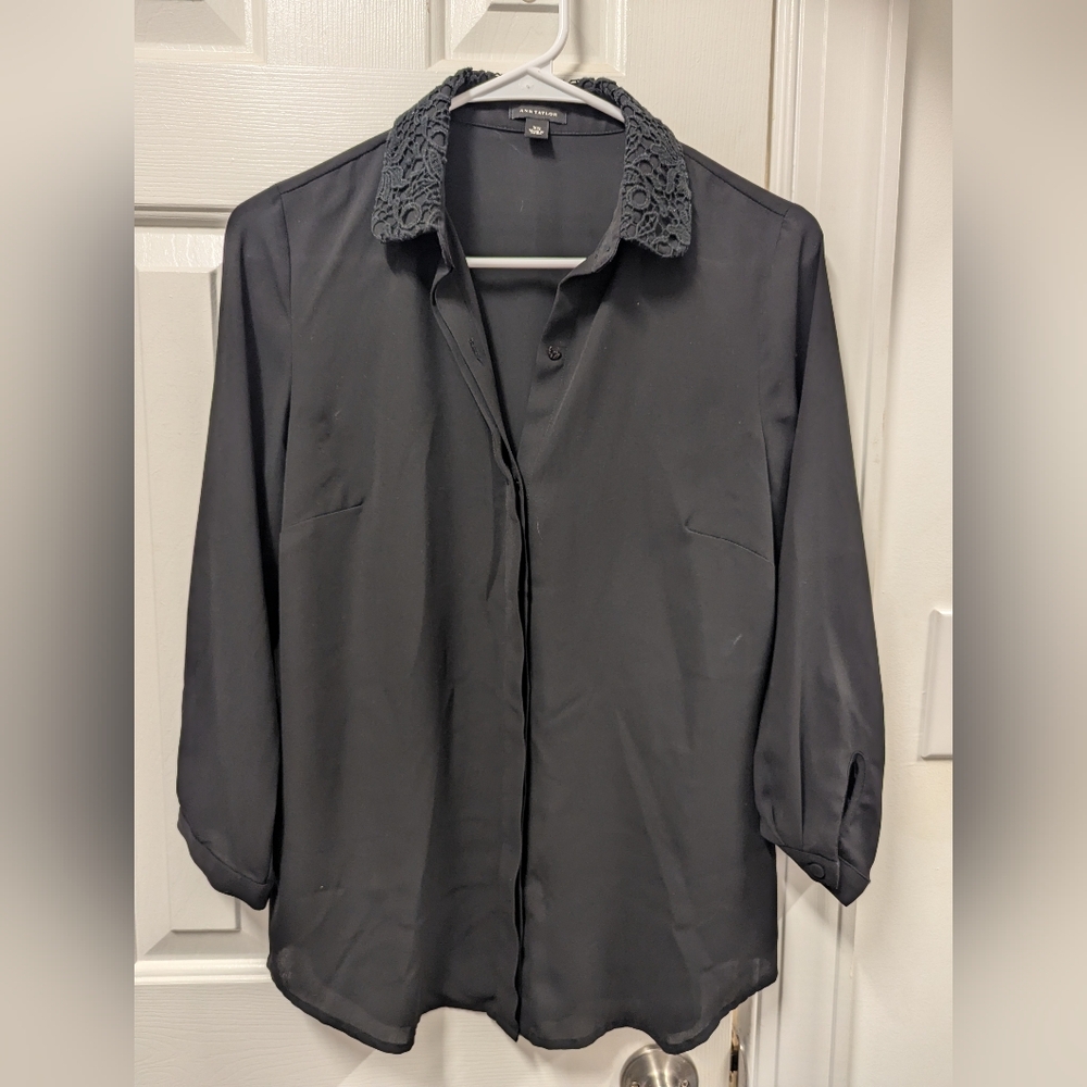 Elegant Black Men's Shirt with Lace Collar